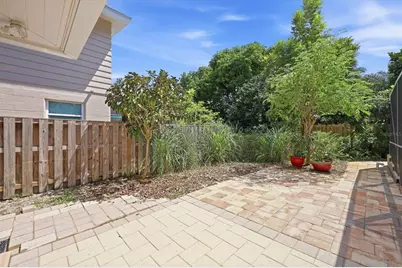 942 Virginia Drive, Sarasota, FL 34234 - Photo 32