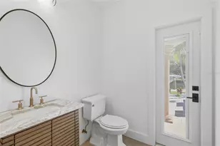 4833 Featherbed Ln, Sarasota, FL 34242 - Photo 46