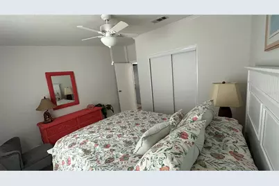 165 Lakeview Drive, Palmetto, FL 34221 - Photo 24