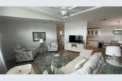 165 Lakeview Drive, Palmetto, FL 34221 - Photo 8