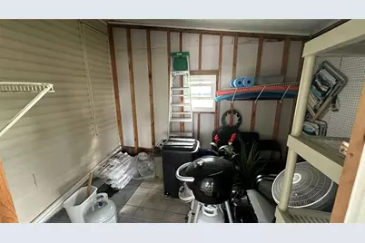 165 Lakeview Drive, Palmetto, FL 34221 - Photo 30