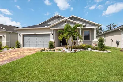 3419 74th Avenue Circle E, Sarasota, FL 34243 - Photo 1