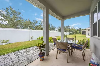 3419 74th Avenue Circle E, Sarasota, FL 34243 - Photo 38