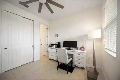 3419 74th Avenue Circle E, Sarasota, FL 34243 - Photo 36