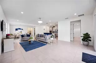 3419 74th Ave Cir E, Sarasota, FL 34243 - Photo 14