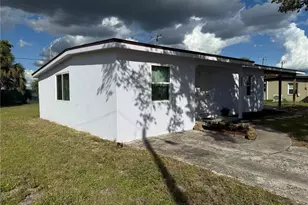 205 NE Martin Dr NE, Port Charlotte, FL 33952 - Photo 14