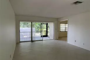 7030 W Country Club Dr N, Sarasota, FL 34243 - Photo 2