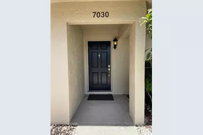 7030 W Country Club Drive N #128, Sarasota, FL 34243 - Photo 8