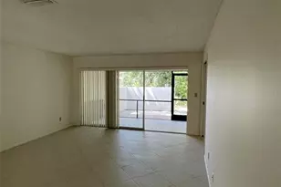 7030 W Country Club Dr N, Sarasota, FL 34243 - Photo 28