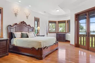 1930 Bayshore Dr, Englewood, FL 34223 - Photo 10