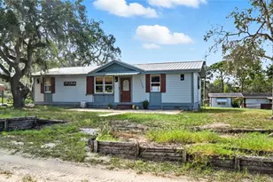 16736 Dalberg Dr, Spring Hill, FL 34610 - Photo 2