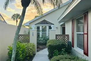 799 Harrington Lake Dr N, Venice, FL 34293 - Photo 2