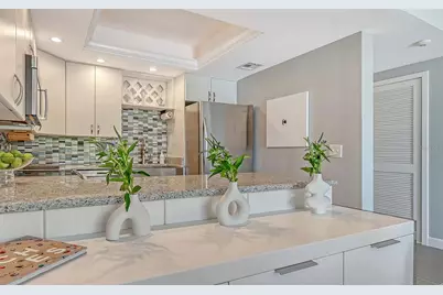 1212 Benjamin Franklin Drive #305, Sarasota, FL 34236 - Photo 16