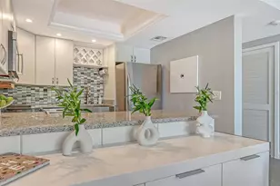 1212 Benjamin Franklin Dr, Sarasota, FL 34236 - Photo 16