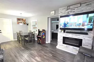 904 Orlando Ave, Bradenton, FL 34207 - Photo 2