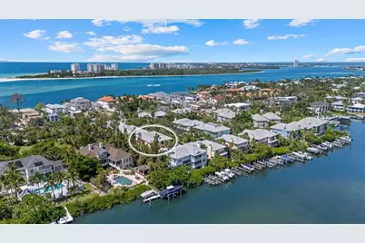 3942 Hamilton Club Circle #13, Sarasota, FL 34242 - Photo 6