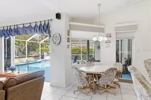 5608 Eastwind Dr, Sarasota, FL 34233 - Photo 18