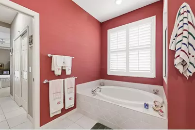 5608 Eastwind Drive, Sarasota, FL 34233 - Photo 26