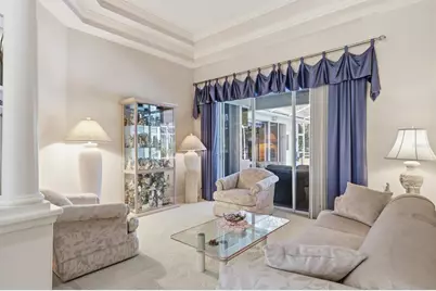 5608 Eastwind Drive, Sarasota, FL 34233 - Photo 6