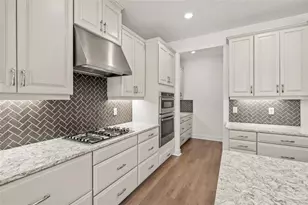 16308 Mount Holly Dr, Bradenton, FL 34211 - Photo 10