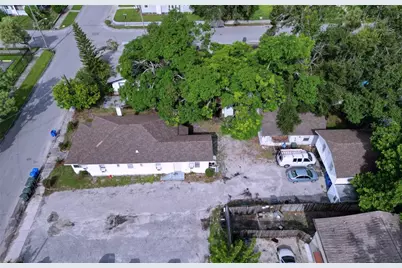 1514 12th Avenue W, Bradenton, FL 34205 - Photo 6