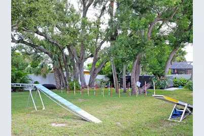 506 Casas Bonitas Drive, Nokomis, FL 34275 - Photo 14