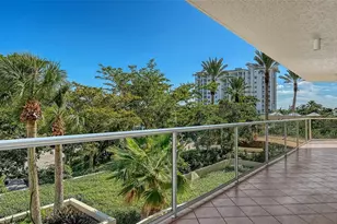 1800 Benjamin Franklin Dr, Sarasota, FL 34236 - Photo 14