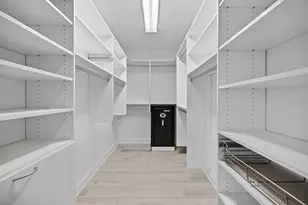 415 L Ambiance Dr, Longboat Key, FL 34228 - Photo 24