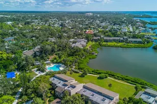 1508 Pelican Cove Rd, Sarasota, FL 34231 - Photo 38