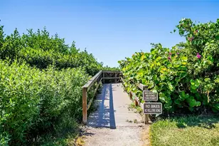 1508 Pelican Cove Rd, Sarasota, FL 34231 - Photo 60