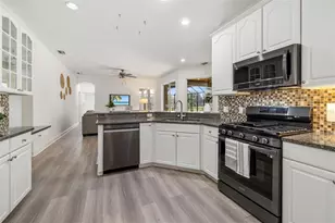 12428 Aster Ave, Bradenton, FL 34212 - Photo 16