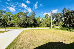 1040 Sherwin St, Port Charlotte, FL 33953 - Photo 12