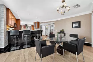 5320 Gulf of Mexico Dr, Longboat Key, FL 34228 - Photo 10