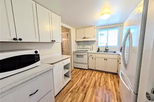 5855 Palm Ln, Bradenton, FL 34207 - Photo 4