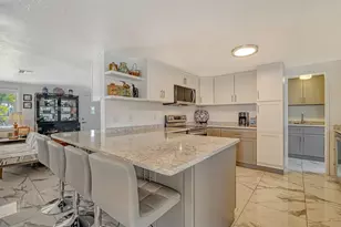 641 Coral Dr, Nokomis, FL 34275 - Photo 12