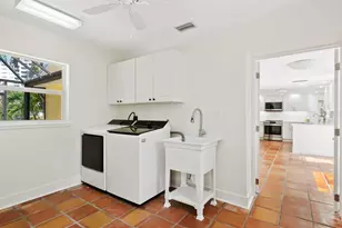 4830 Estrada De Costa, Sarasota, FL 34242 - Photo 28