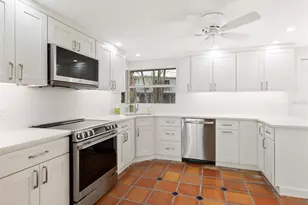 4830 Estrada De Costa, Sarasota, FL 34242 - Photo 20