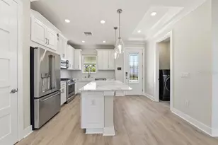 4052 Santa Caterina Blvd, Bradenton, FL 34211 - Photo 8