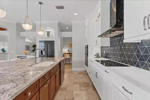 9979 Cherry Hills Ave Cir, Bradenton, FL 34202 - Photo 18