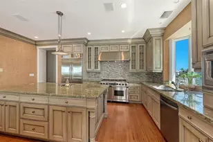 6477 Gulfside Rd, Longboat Key, FL 34228 - Photo 22