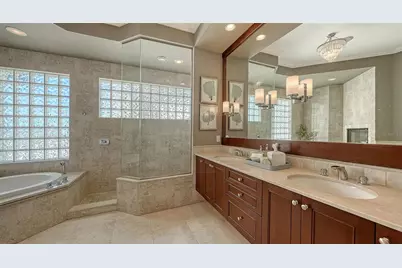 6477 Gulfside Road, Longboat Key, FL 34228 - Photo 12