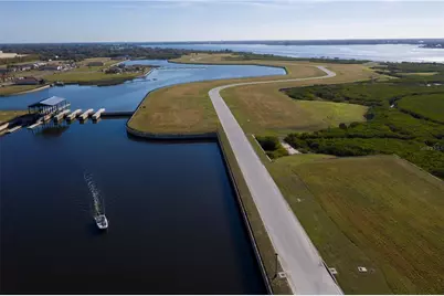 1602 4th Street E, Palmetto, FL 34221 - Photo 6