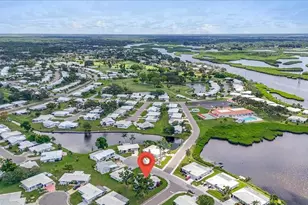 4003 Joyce Dr, Bradenton, FL 34208 - Photo 44