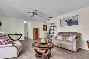 4003 Joyce Dr, Bradenton, FL 34208 - Photo 14