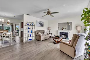 4003 Joyce Dr, Bradenton, FL 34208 - Photo 10