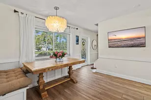 5773 Britannia Dr, Sarasota, FL 34231 - Photo 22