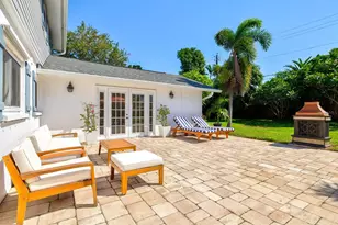 5773 Britannia Dr, Sarasota, FL 34231 - Photo 46