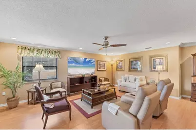 8140 Terrace Garden Drive N #103, Saint Petersburg, FL 33709 - Photo 8