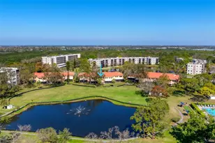 8140 Terrace Garden Dr N, Saint Petersburg, FL 33709 - Photo 4