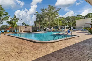 8140 Terrace Garden Dr N, Saint Petersburg, FL 33709 - Photo 46